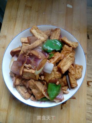 家常肉末豆腐炒洋葱的做法