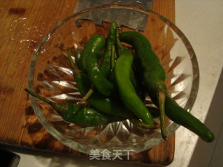 皎白笋小炒肉的做法步骤：2