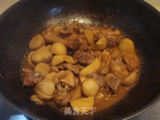 芋头烧鸡块的做法步骤：4