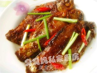 糟香豆瓣鲫鱼的做法步骤：5