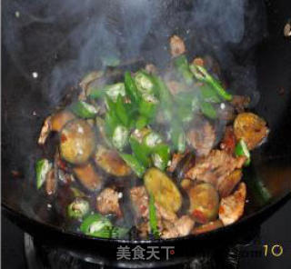 茄子炒肉片的做法步骤：2
