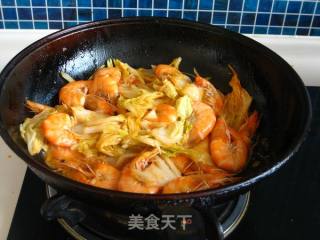 大虾烧白菜的做法步骤：5