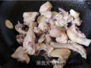 红烧香菇鸡块的做法步骤：2