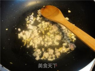 鱼香茄子的做法步骤：2