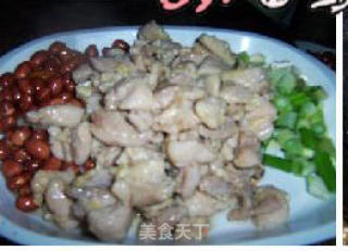 宫保鸡丁的做法步骤：4