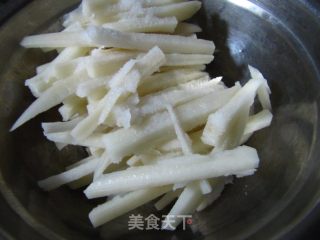 酸辣脆藕的做法步骤：2