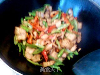 小炒肉的做法步骤：4