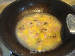 咸蛋黄叉烧豆腐羹的做法步骤：4