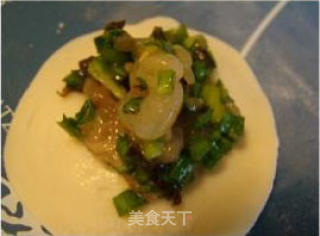 鲜肉大虾饺的做法步骤：3