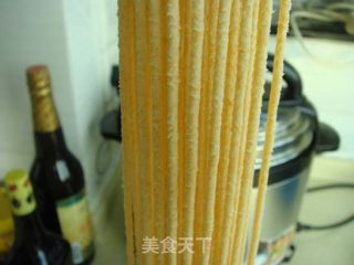 清汤肉丸面的做法步骤：2