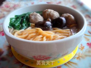 清汤肉丸面的做法步骤：2