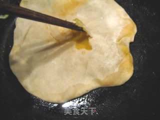 鸡蛋灌饼的做法步骤：4