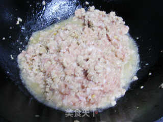 韩式辣酱再不会无用武之地--韩式牛肉酱的做法步骤：2