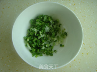 椒盐葱油饼的做法步骤：4