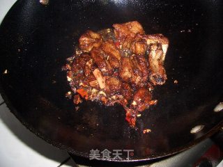 红烧排骨的做法步骤：2
