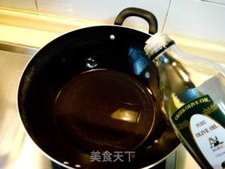 蒜香意大利面的做法步骤：3