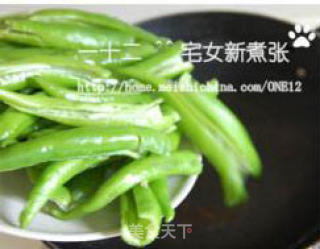 糖醋虎皮尖椒的做法步骤：5