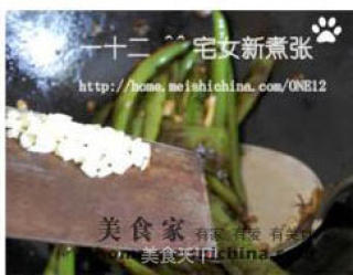 糖醋虎皮尖椒的做法步骤：5