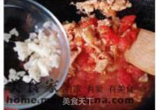 西红柿炒鸡蛋的做法步骤：2