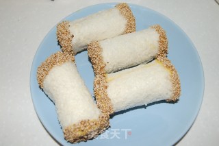 豆沙吐司卷的做法步骤：2