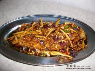 家常菜肴@@煎炸金风鱼的做法步骤：2