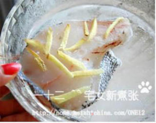 香煎鳕鱼配中式酱汁的做法步骤：4