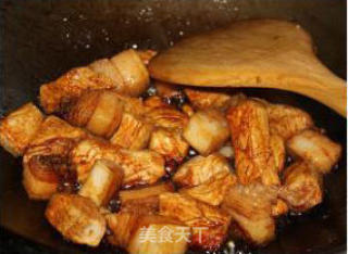 茶树菇烧肉的做法步骤：2