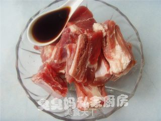 酸甜排骨的做法步骤：4