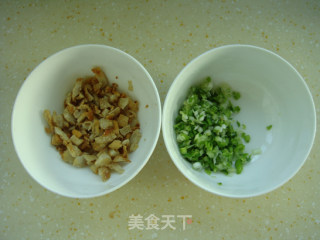 油渣蒜香饼的做法步骤：3