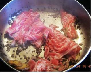 芦笋洋葱孜然羊肉的做法步骤：2
