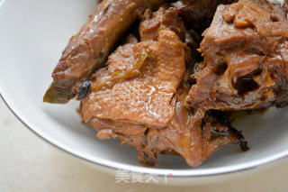 吮指酱鸡架—给宝爸的下酒菜的做法