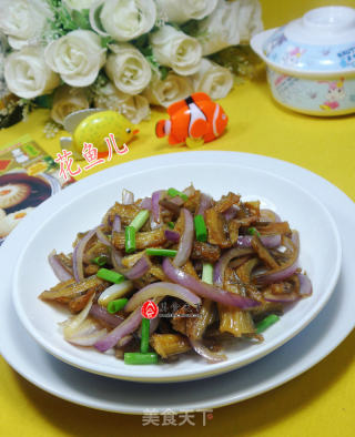 洋葱炒龙头烤的做法