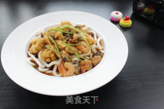 海鲜烩乌冬 【芸芸小厨】的做法