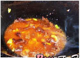 腊味红油豆腐的做法步骤：3