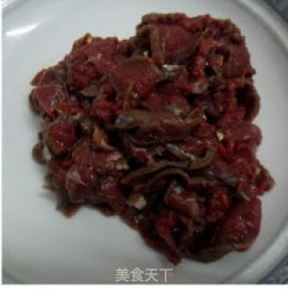 白萝卜炒牛肉的做法步骤：3