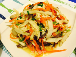 鸡肉丝杏鲍菇的做法