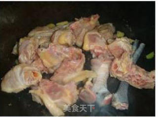 鸡仔烧土豆的做法步骤：3