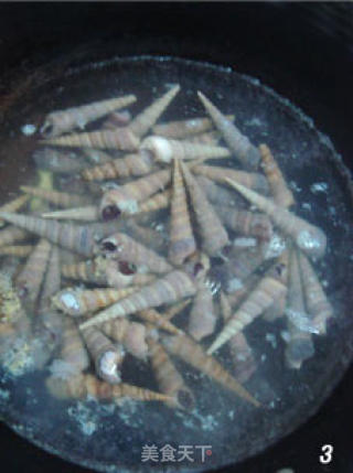 酱爆丁螺的做法步骤：2