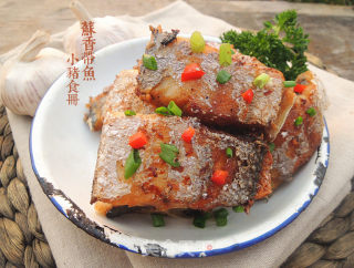 【酥香带鱼】的做法