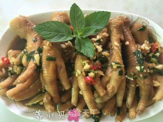 酱醋鸡爪的做法