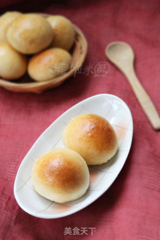 适合宝宝的美味面包——蓝莓夹心小面包的做法