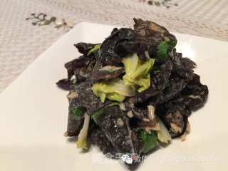麻酱木耳的做法
