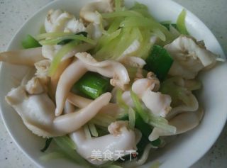 鸟贝炒笋丝的做法