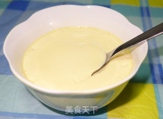 牛奶炖蛋的做法