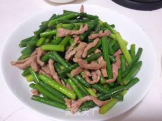 蒜薹肉丝的做法