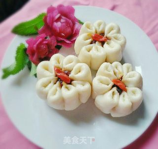 菊花豆沙包的做法