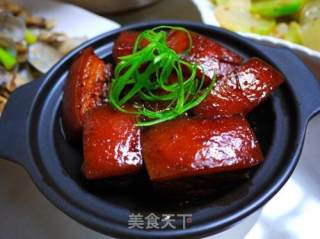 火麻油红烧肉的做法