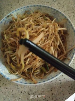 葱爆豆芽菜的做法