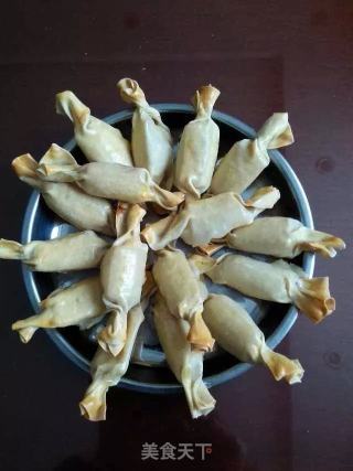 馄饨皮糖果的做法
