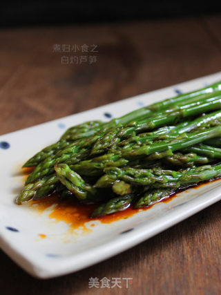 白灼芦笋的做法